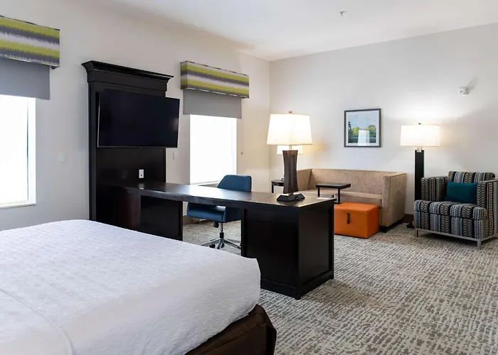 Hampton Inn & Suites Effingham
