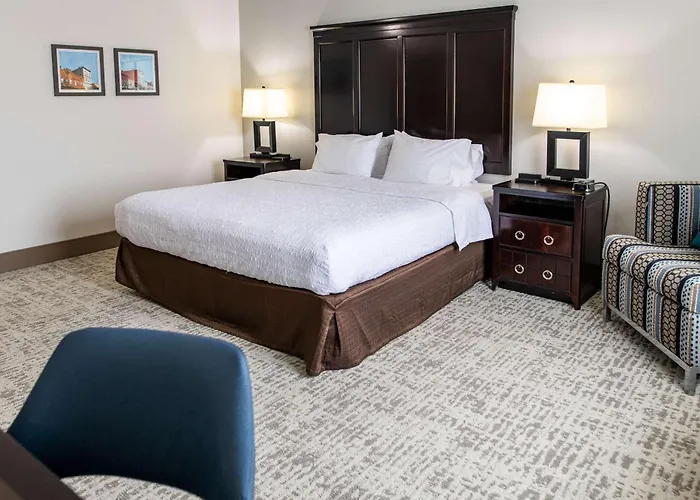 Hampton Inn & Suites Effingham