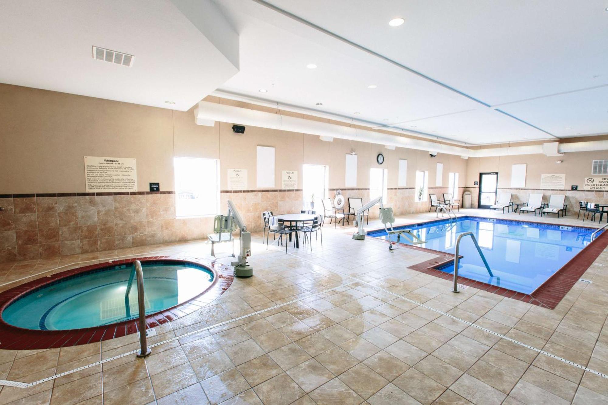 Hotel Hampton & Effingham
